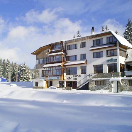 Family Hotel Markony 팜포로보 외부 사진